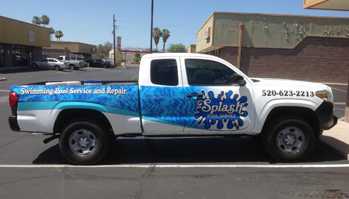 Splash Pools Truck Install - Innovative Signs of Tucson | Innovative ...